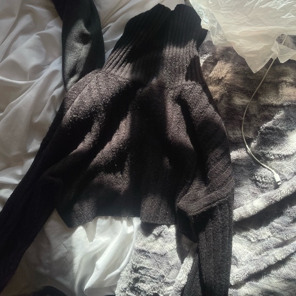 FOREVER 21 knit turtleneck sweater S - Picture 10 of 11